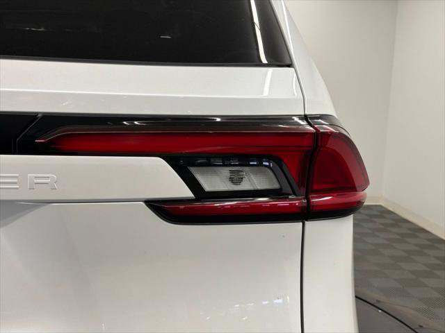 Certified 2026 Toyota Grand Highlander FWD image 14