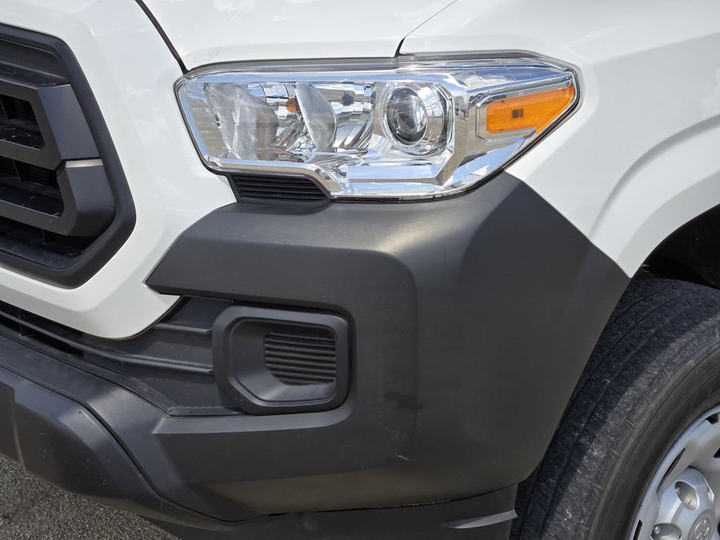 Used 2022 Toyota Tacoma SR RWD image 9