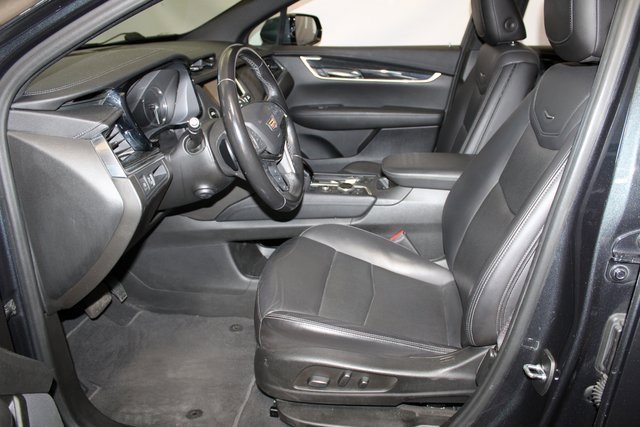 Certified 2022 Cadillac XT5 Premium Luxury image 7