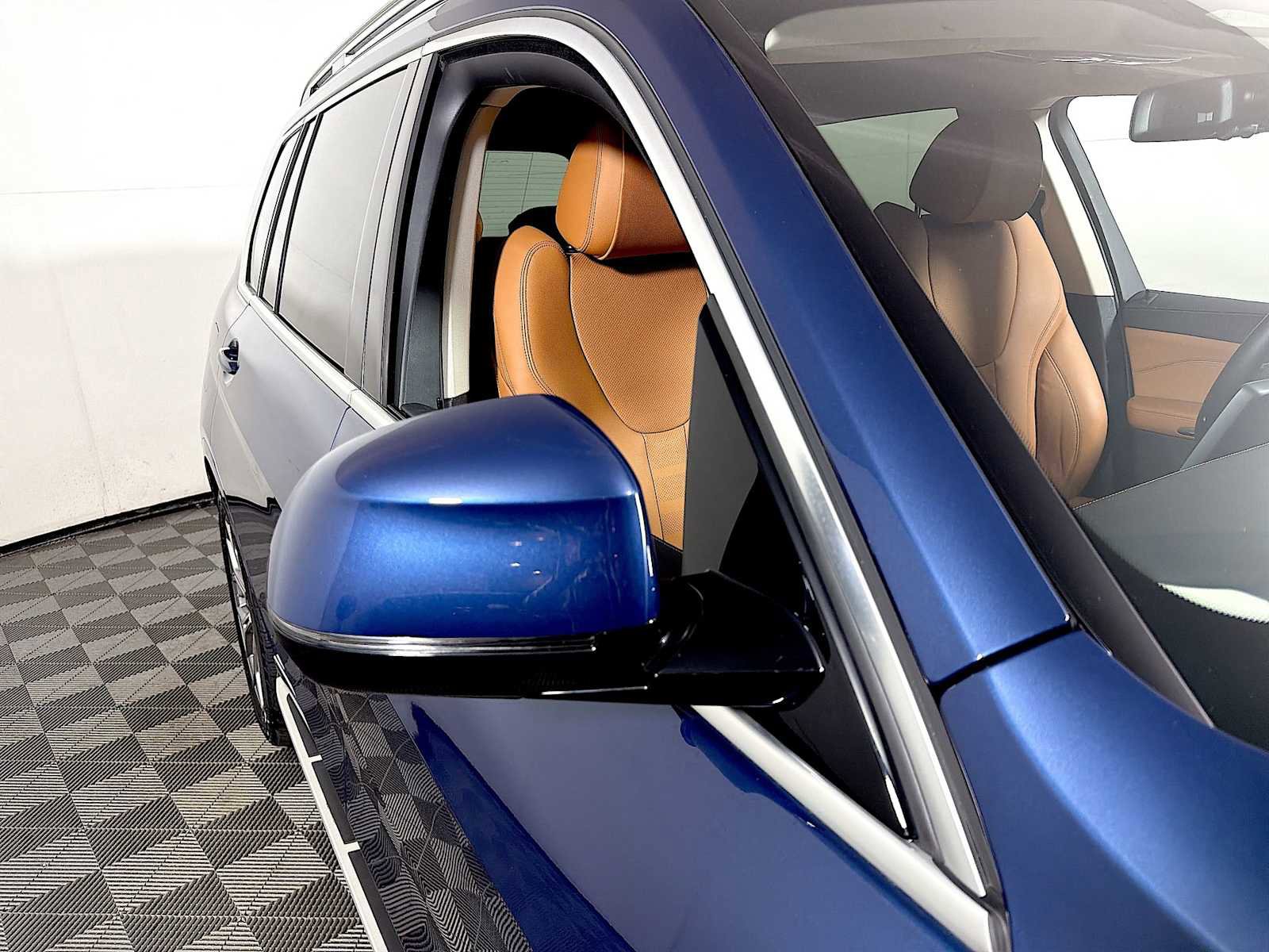 Certified 2022 BMW X7 xDrive40i w/ Premium Package image 31