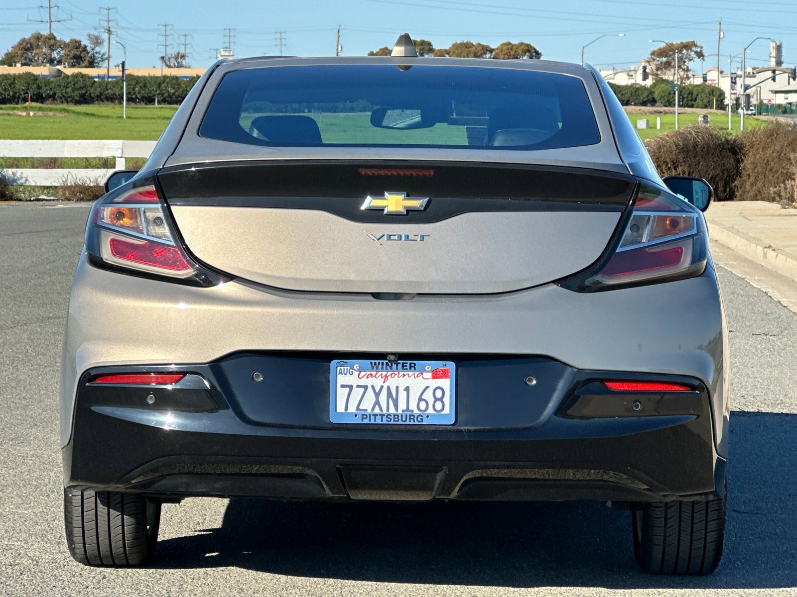 Used 2017 Chevrolet Volt Premier w/ Driver Confidence II Package image 5