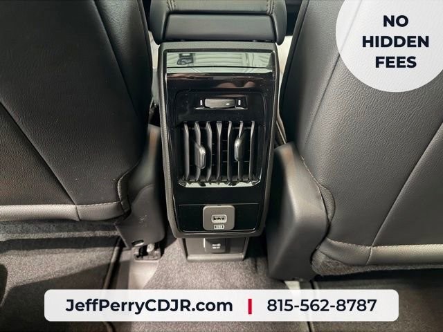 New 2026 Jeep Compass Limited w/ Sun, Sound & Navigation Group AWD/4WD image 26