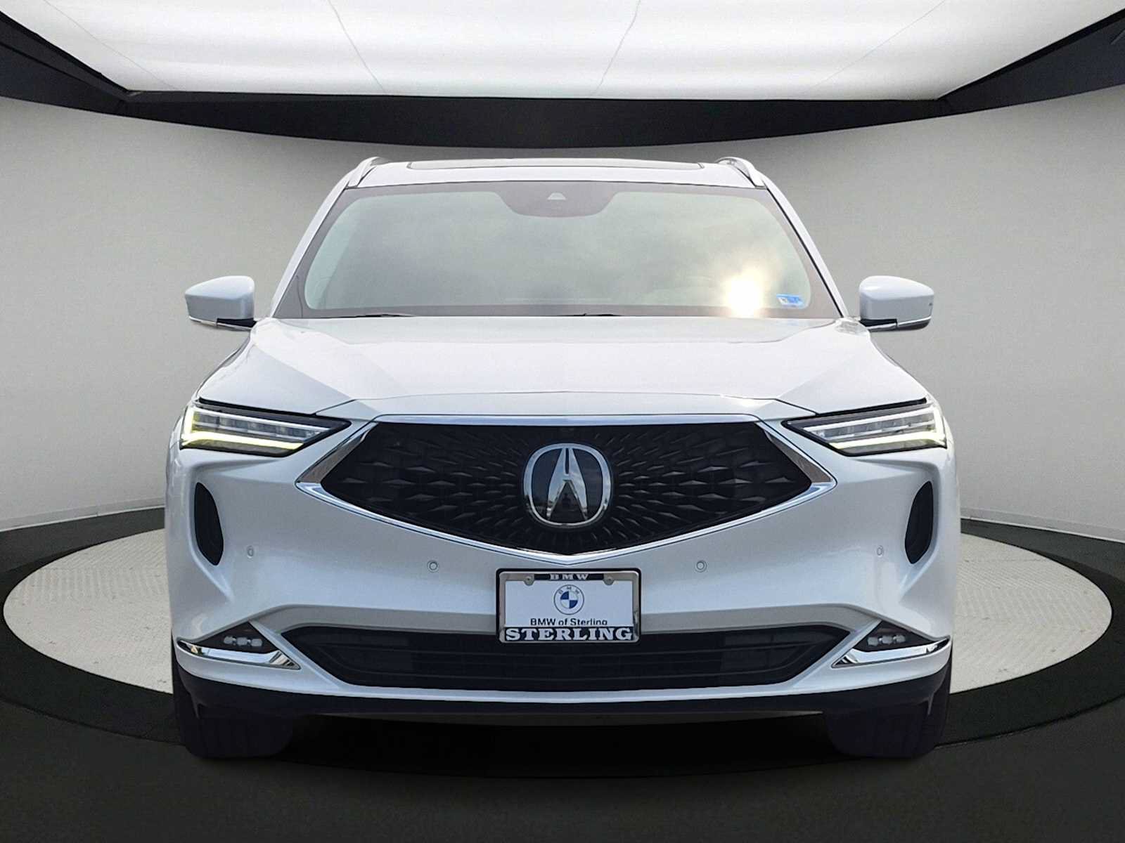 Used 2023 Acura MDX w/ Advance Package AWD/4WD image 3