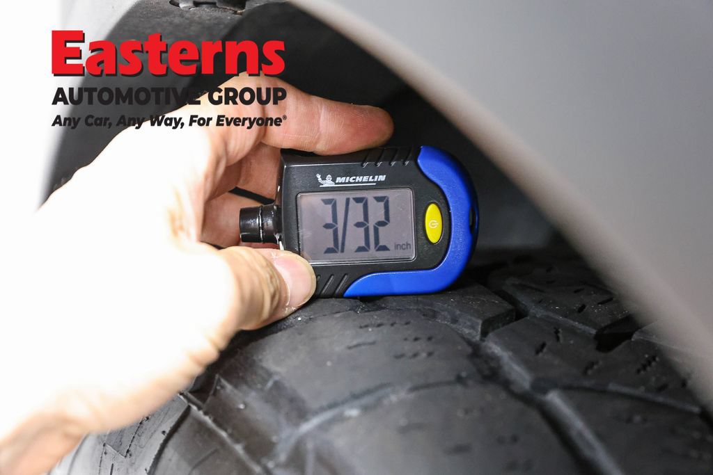 Used 2023 Nissan Pathfinder Rock Creek AWD/4WD image 31