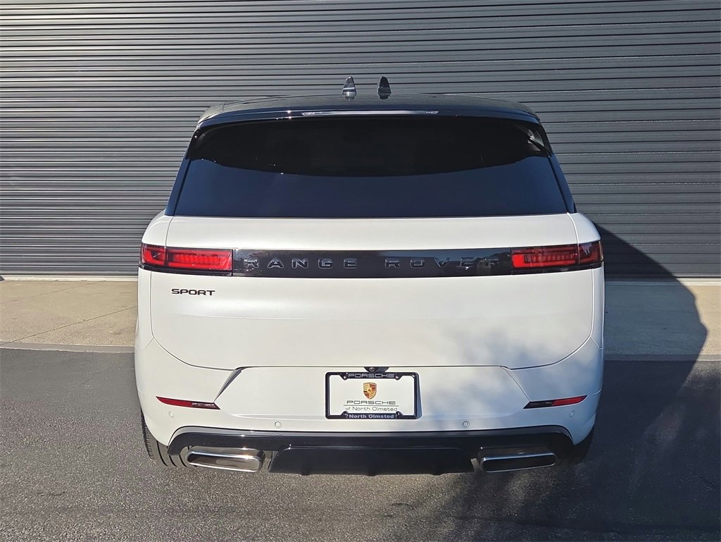 Used 2025 Land Rover Range Rover Sport Dynamic SE image 23