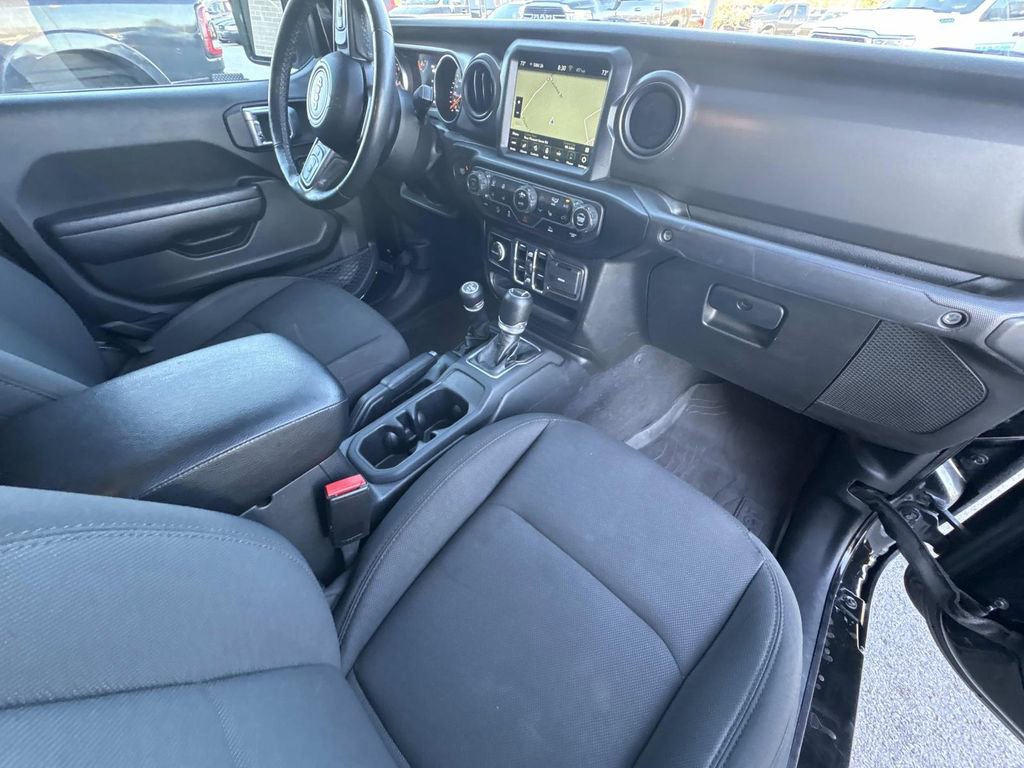 Used 2023 Jeep Gladiator Sport image 14