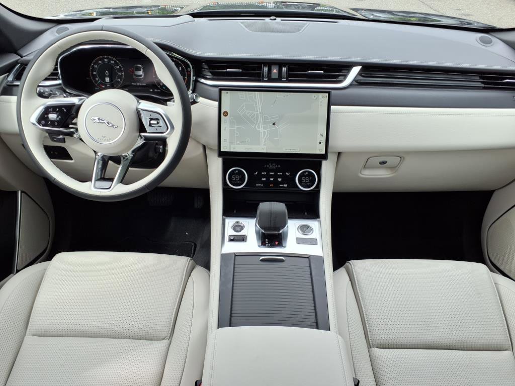 New 2026 Jaguar F-PACE R-Dynamic S image 4