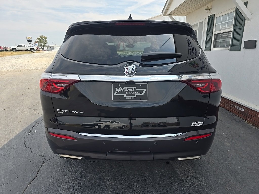 Used 2024 Buick Enclave Premium image 7