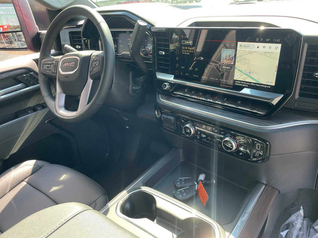 New 2025 GMC Sierra 2500 SLT w/ SLT Convenience Package image 29