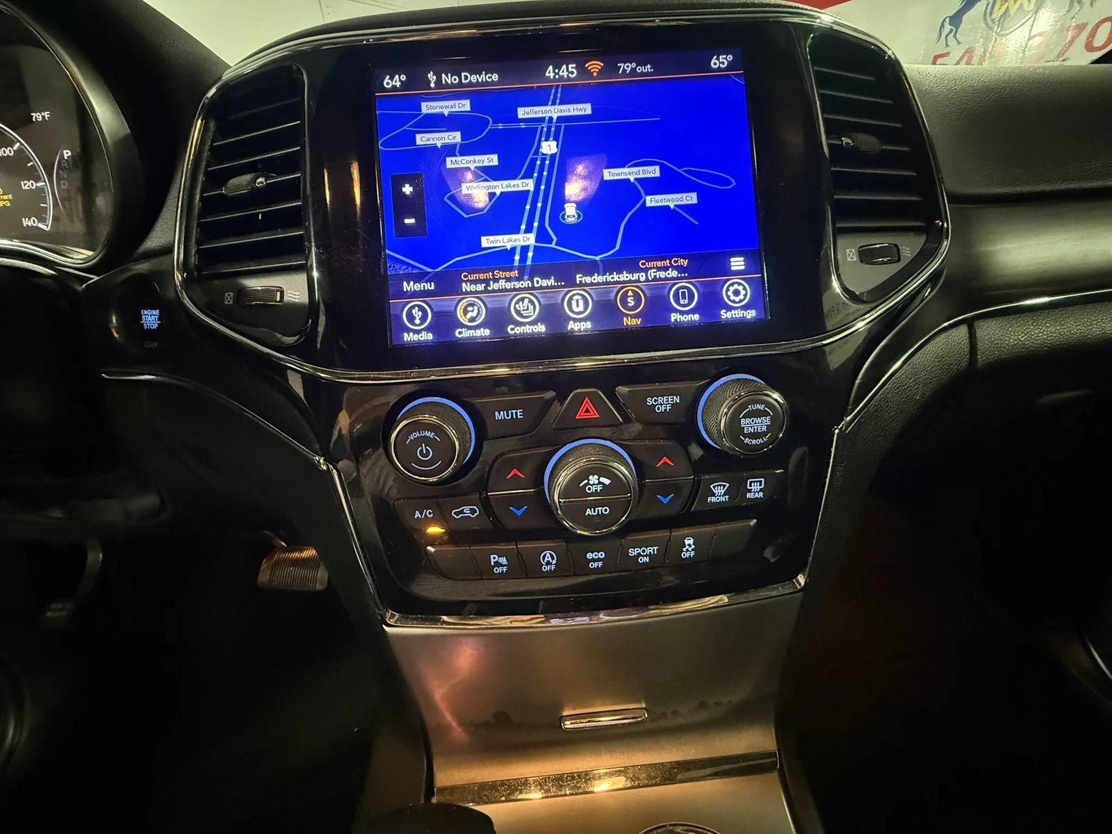 Used 2019 Jeep Grand Cherokee Limited AWD/4WD image 40