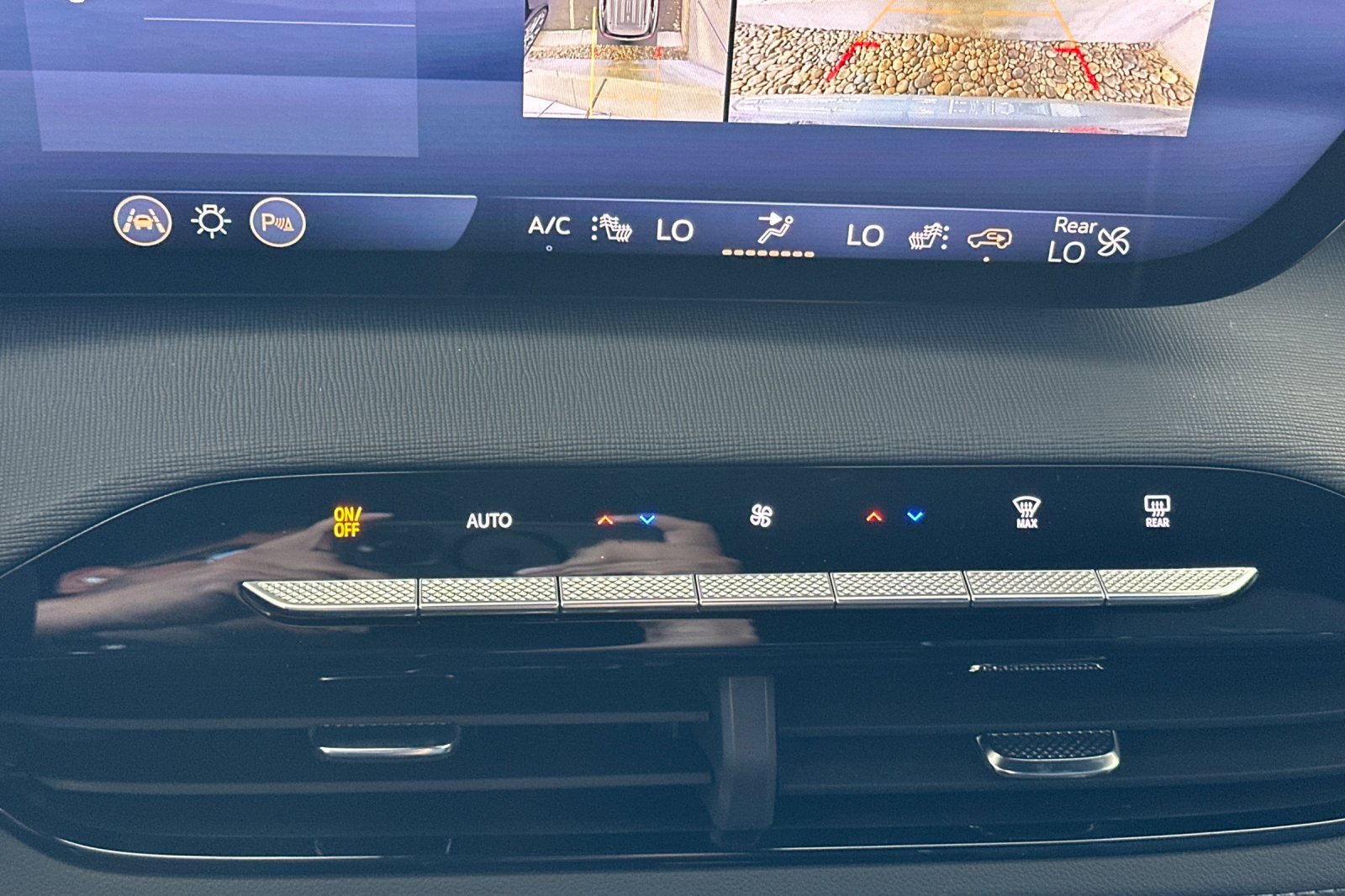 New 2025 Buick Enclave Sport Touring image 20