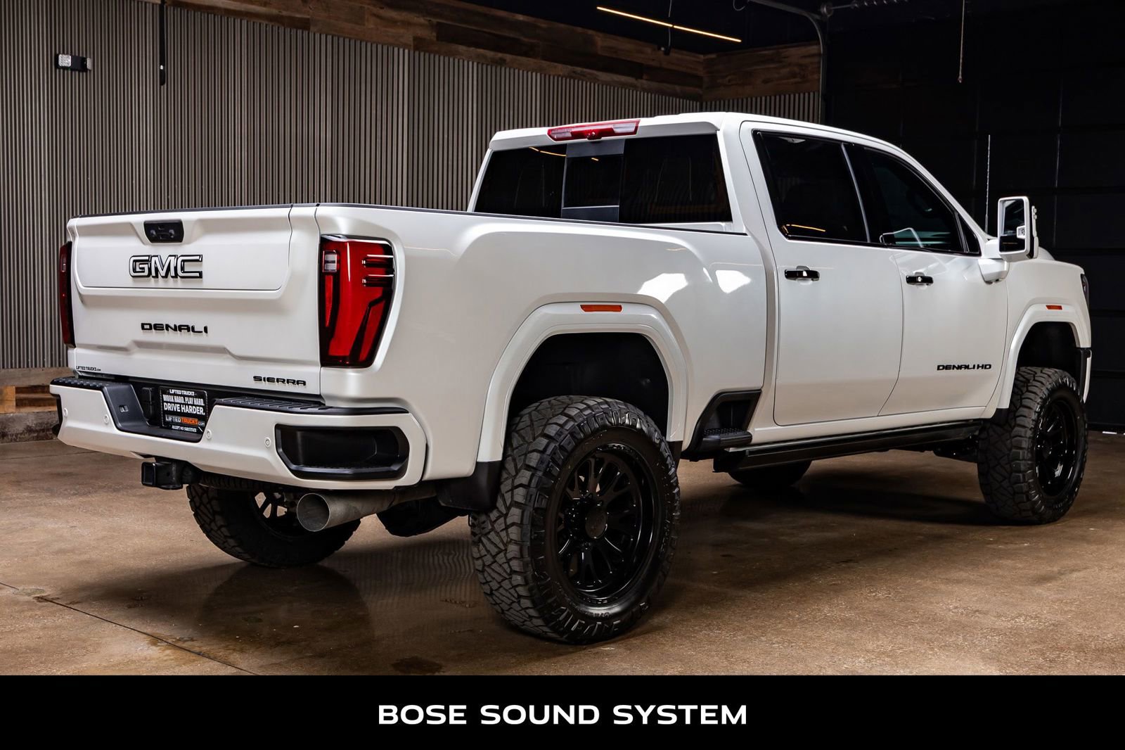 Used 2025 GMC Sierra 2500 Denali Ultimate w/ Max Trailering Package image 10