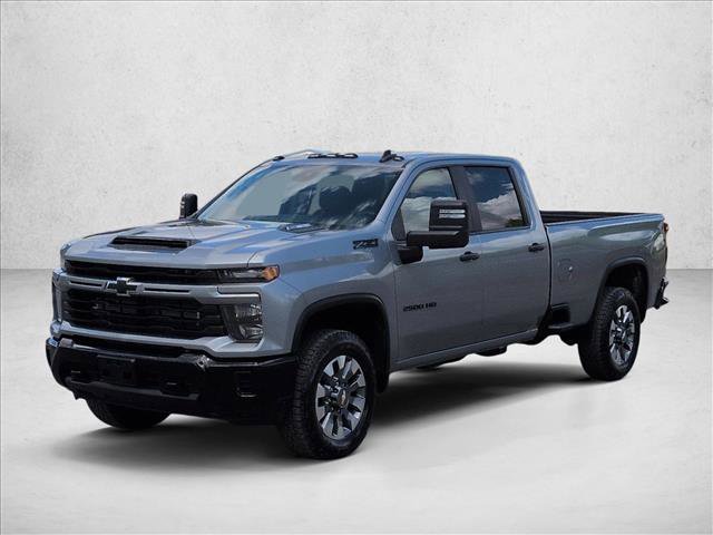 Used 2024 Chevrolet Silverado 2500 Custom w/ Custom Value Package AWD/4WD image 4
