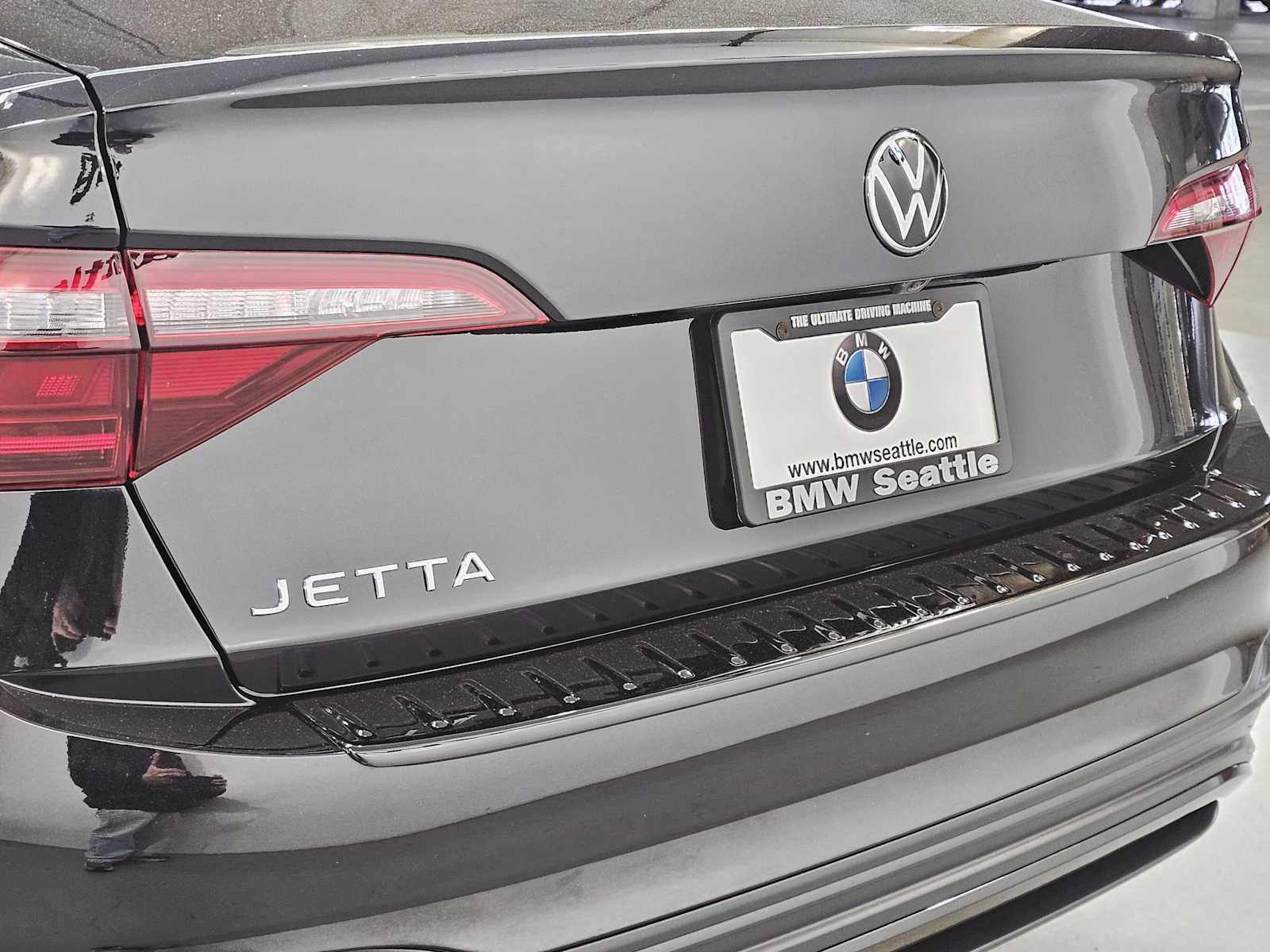 Used 2023 Volkswagen Jetta Sport image 7