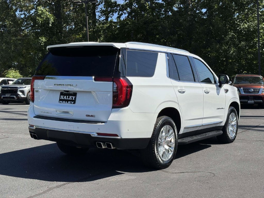 Used 2025 GMC Yukon Denali AWD/4WD image 23