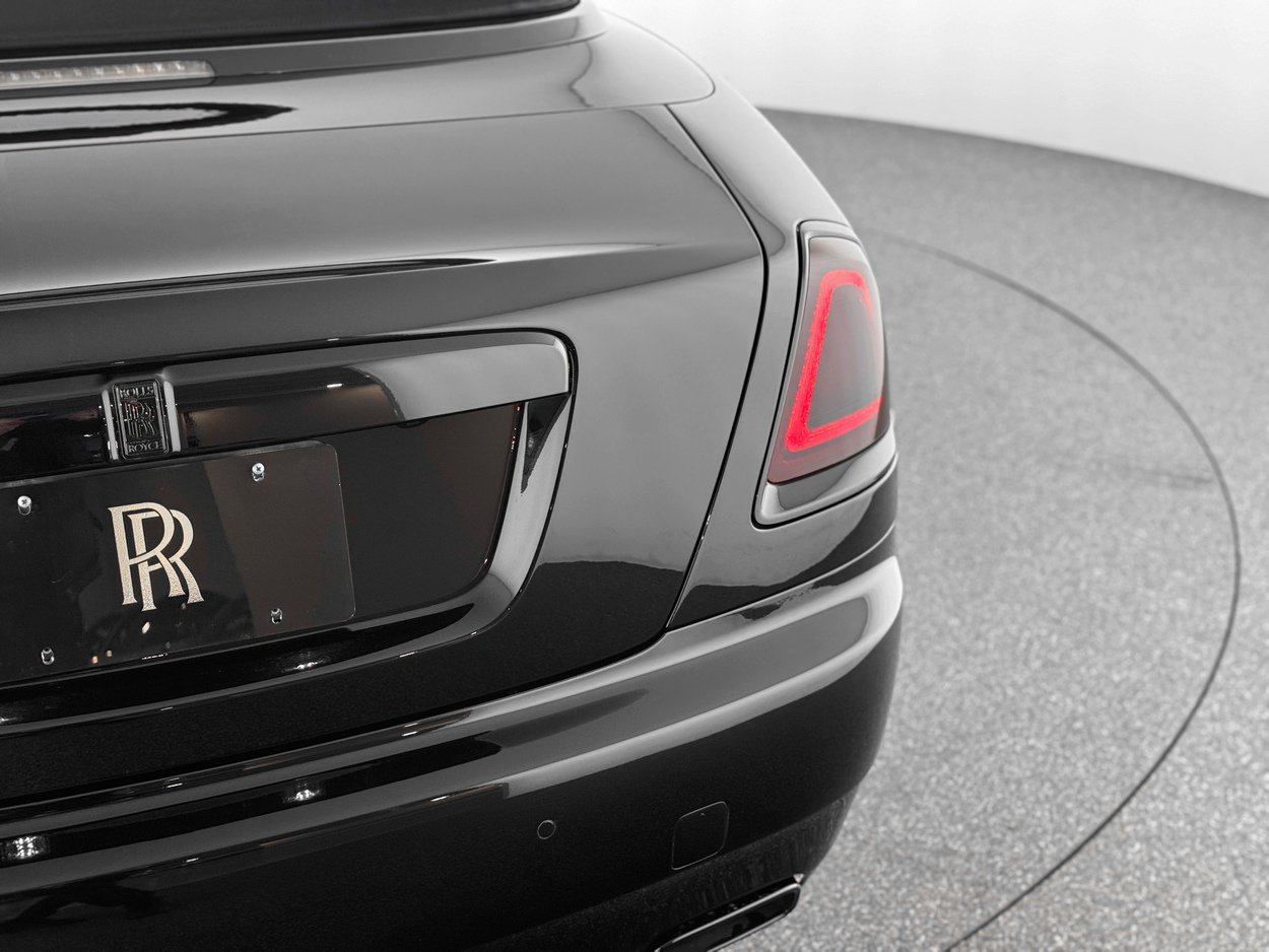 Used 2016 Rolls-Royce Dawn RWD image 48