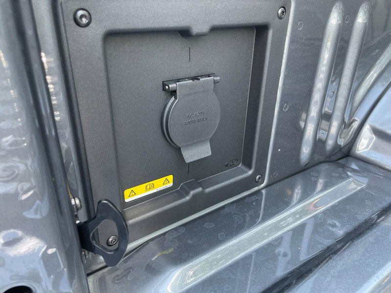 New 2025 Ford F150 XLT w/ Equipment Group 301A Standard image 15