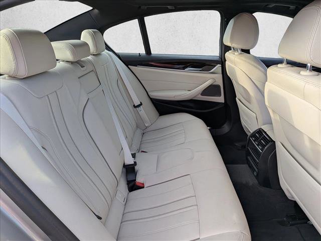 Used 2018 BMW 540i image 17