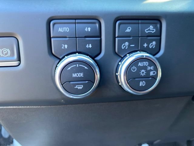 Used 2022 GMC Sierra 1500 AT4 w/ AT4 Premium Package AWD/4WD image 21