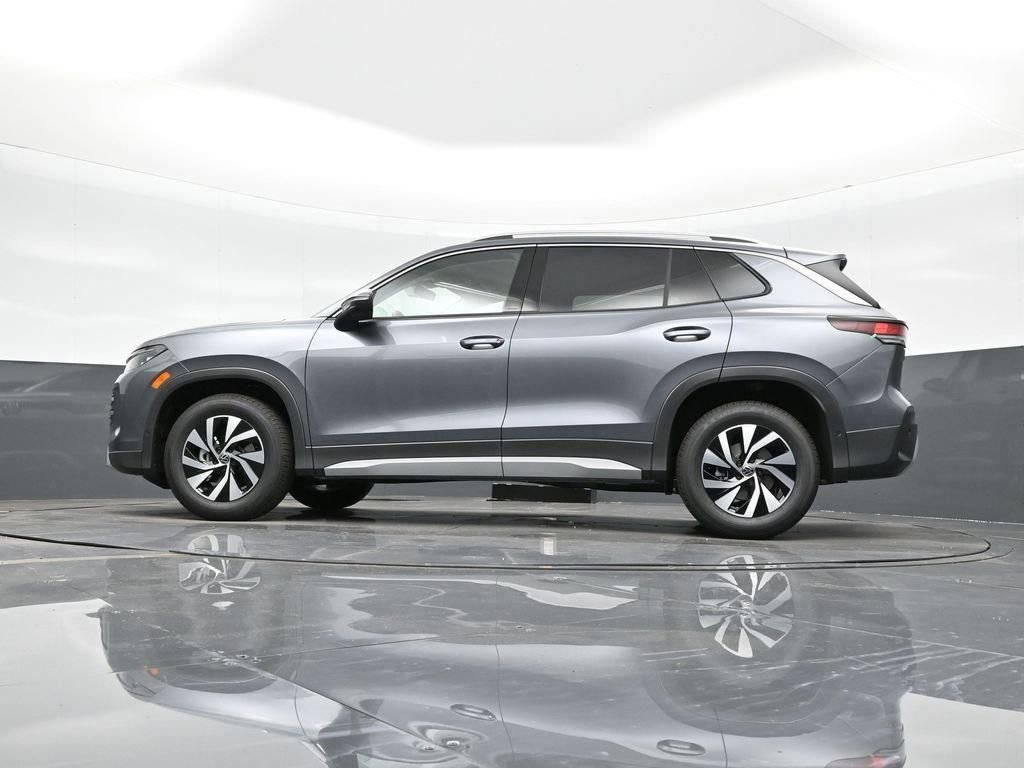 New 2025 Volkswagen Tiguan S image 28