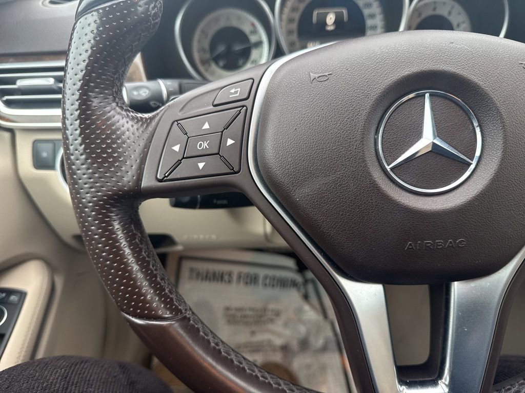 Used 2015 Mercedes-Benz E 350 4MATIC Sedan image 31