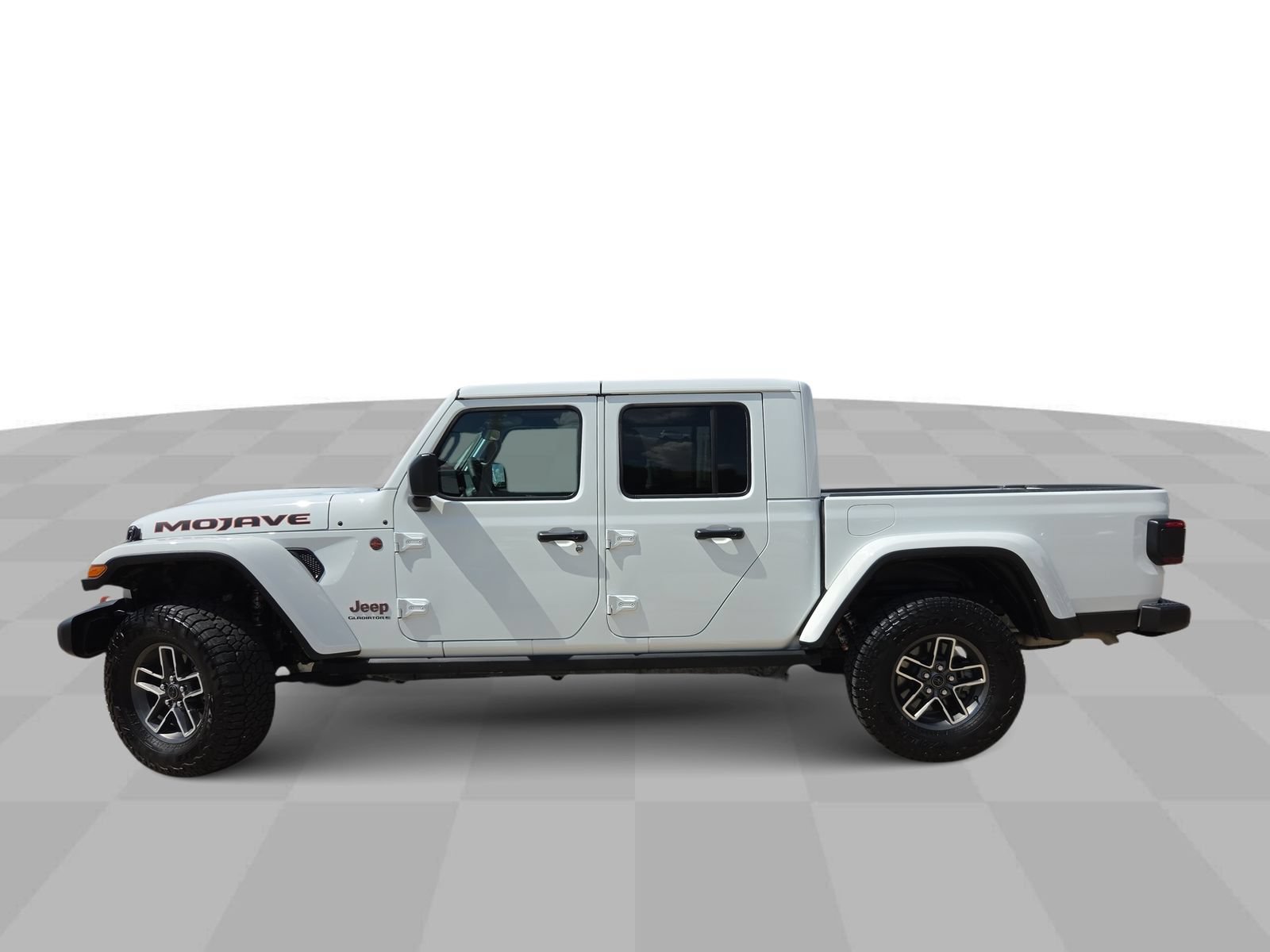 Used 2025 Jeep Gladiator Mojave w/ Convenience Group AWD/4WD image 5