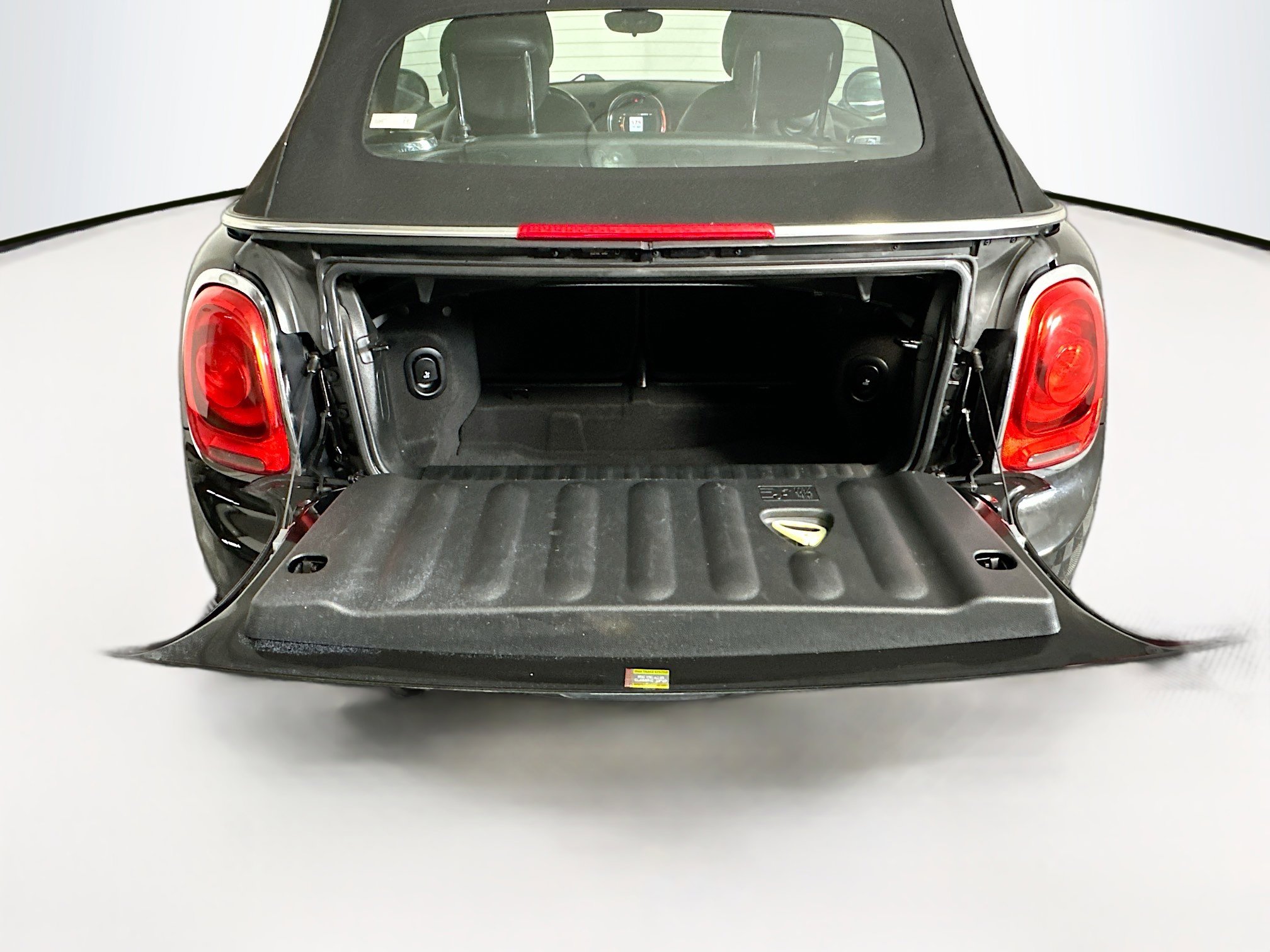 Used 2019 MINI Cooper Convertible FWD image 26