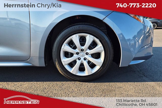 Used 2022 Toyota Corolla LE image 27