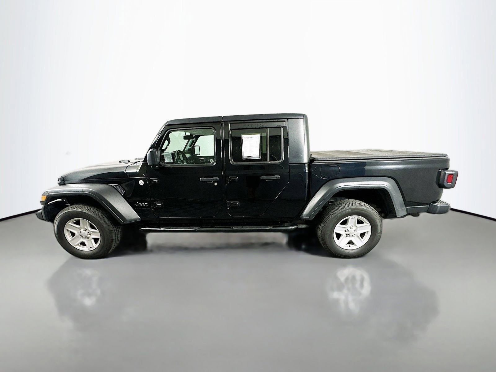 Used 2020 Jeep Gladiator Sport w/ Quick Order Package 24S AWD/4WD image 4