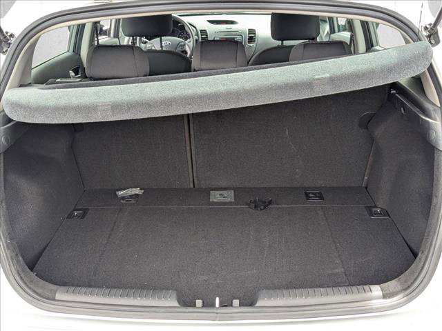 Used 2017 Kia Forte LX FWD image 6