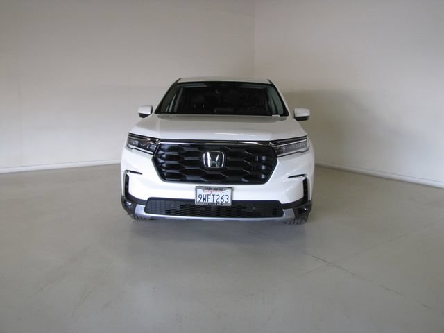 Certified 2025 Honda Pilot EX-L image 2