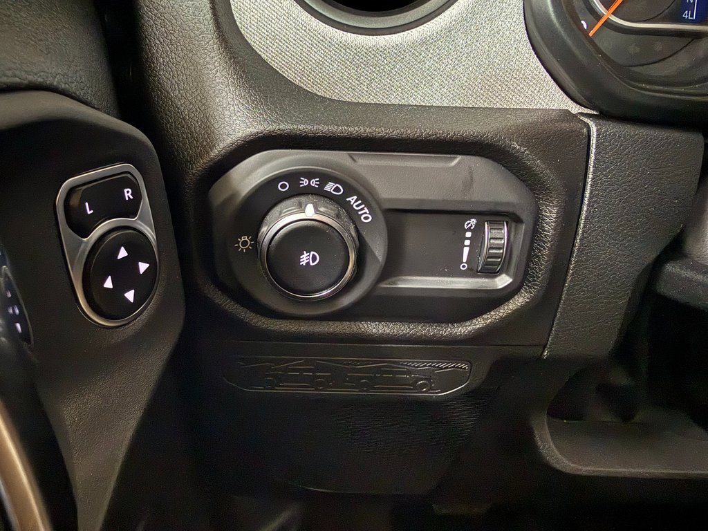 New 2026 Jeep Wrangler Sport S image 20