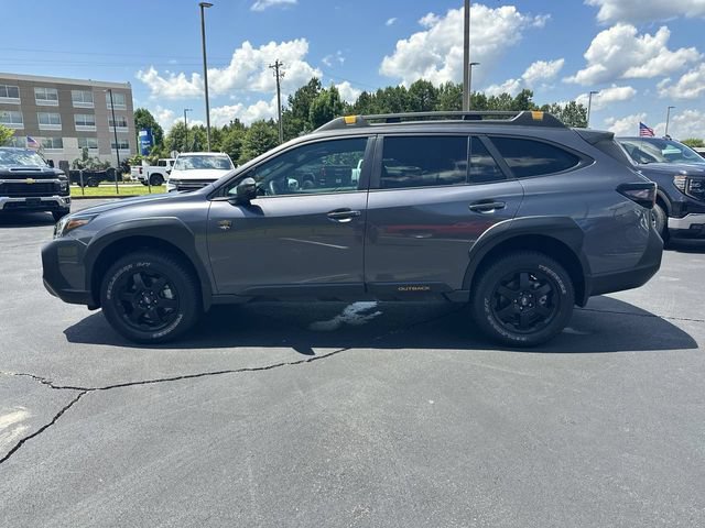 Used 2025 Subaru Outback Wilderness AWD/4WD image 5