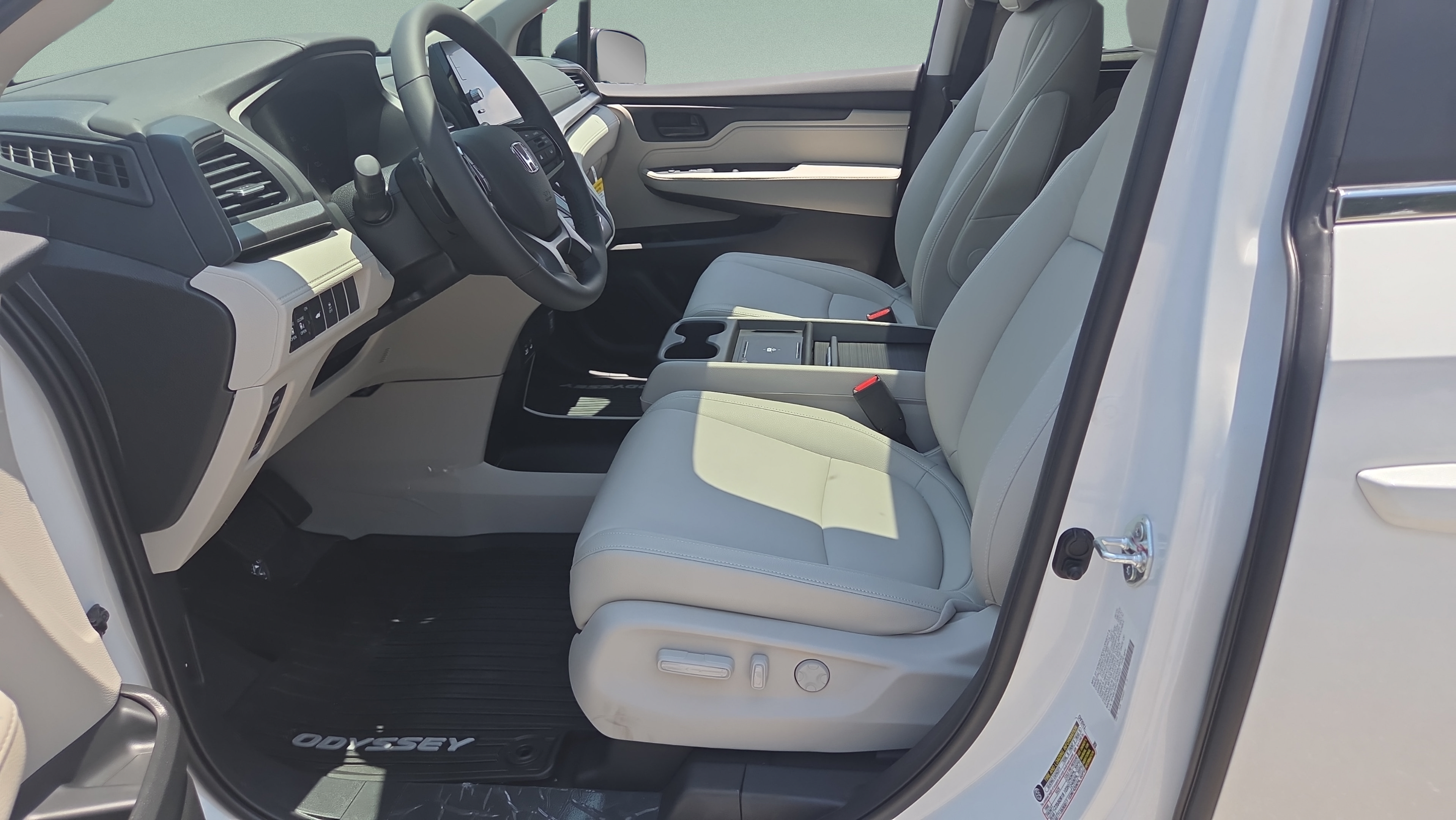 New 2026 Honda Odyssey EX-L image 9