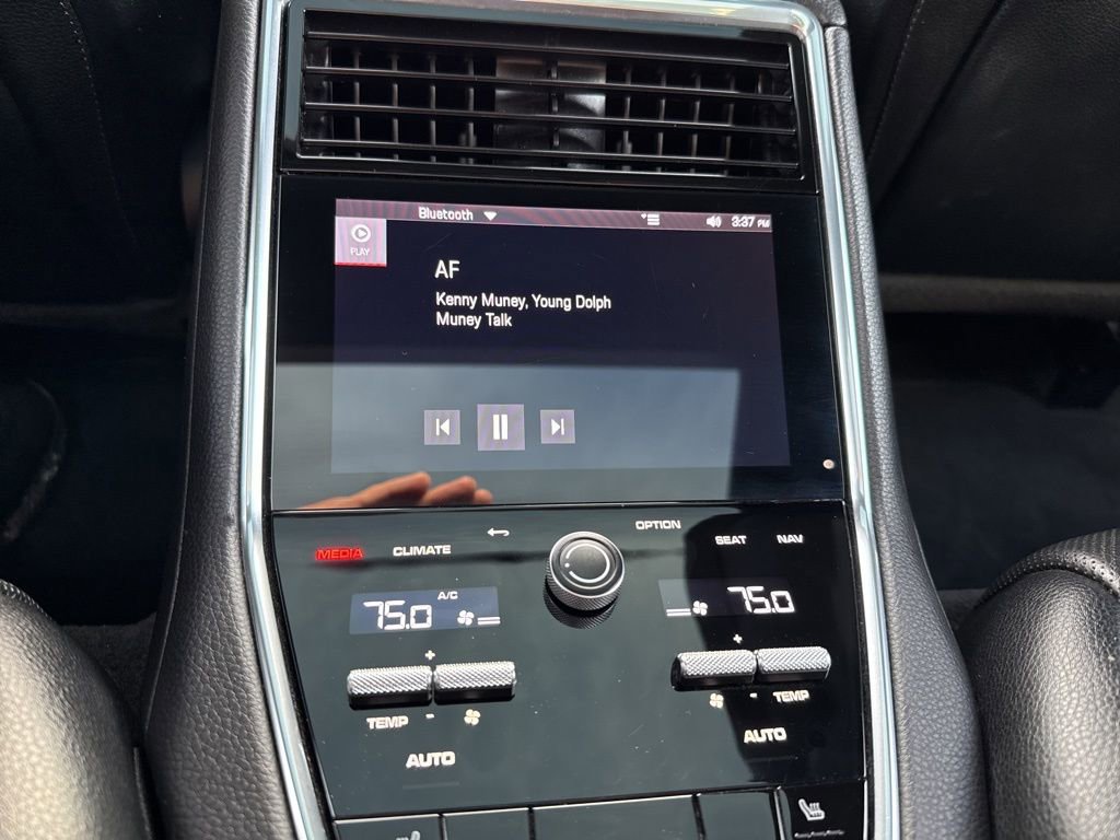 Used 2022 Porsche Panamera 4 Platinum Edition image 47