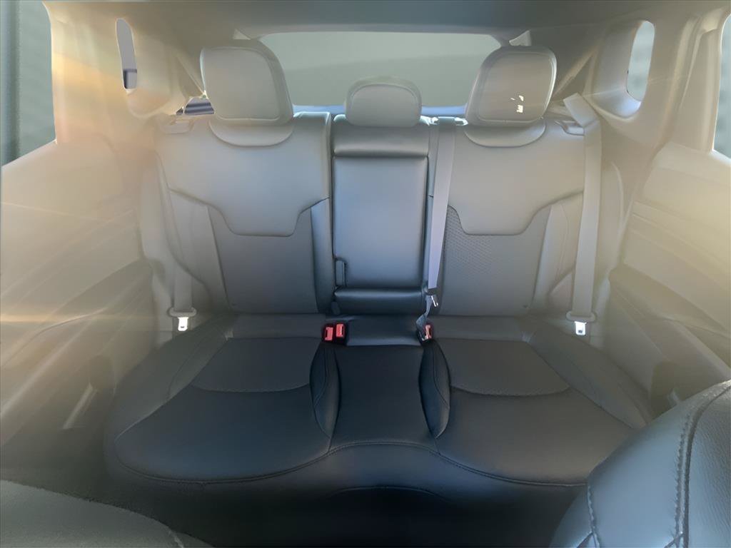 New 2026 Jeep Compass Latitude AWD/4WD image 14