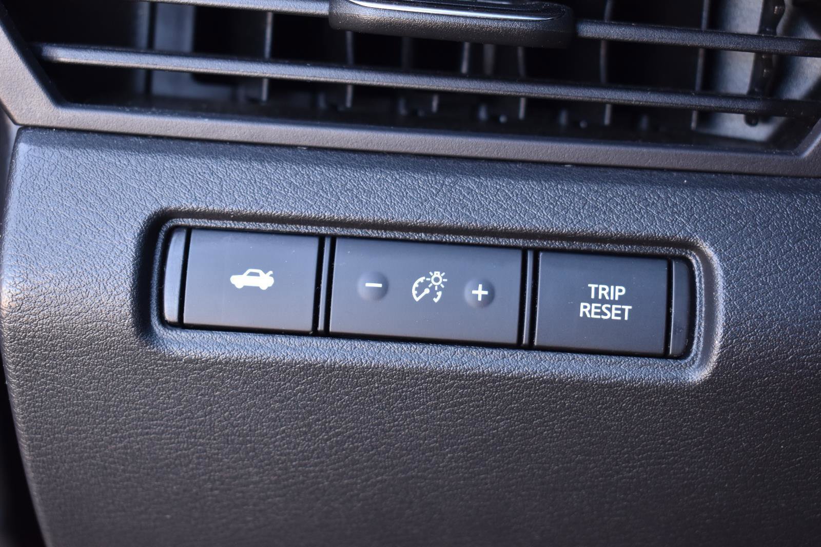 Used 2021 Nissan Altima 2.5 SV image 39