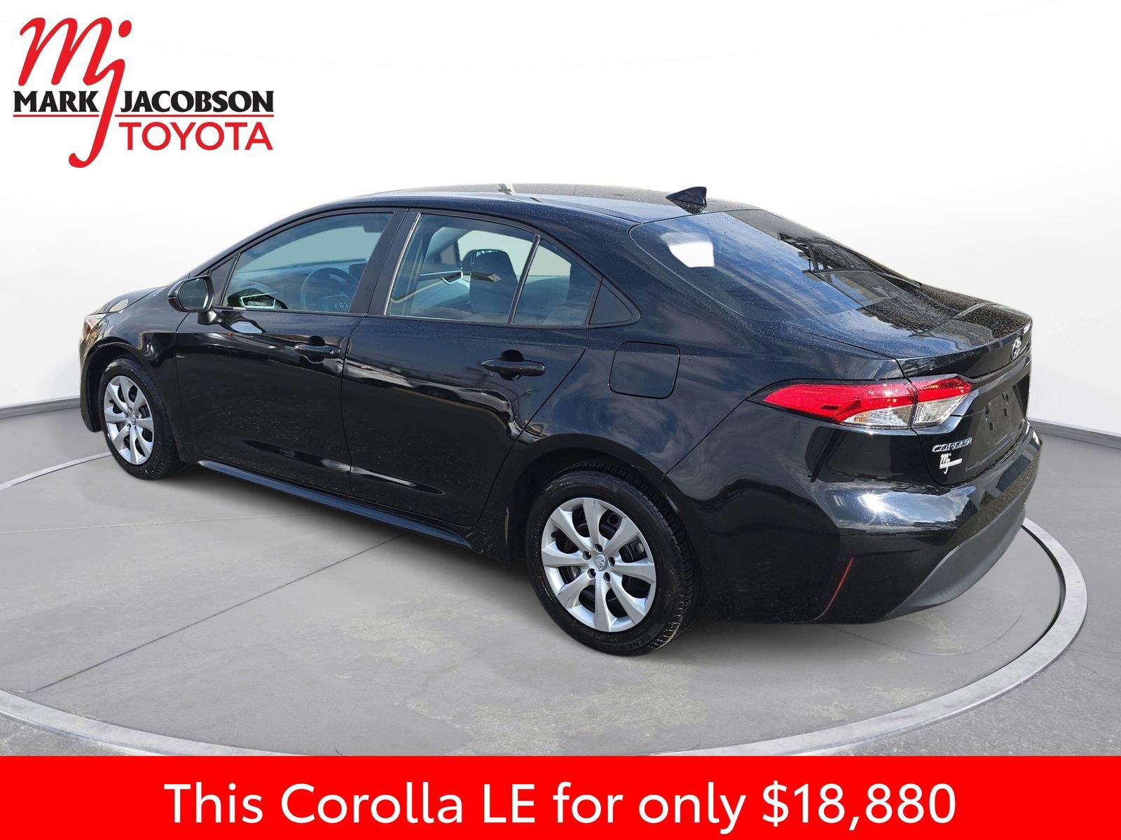 Used 2024 Toyota Corolla LE image 13
