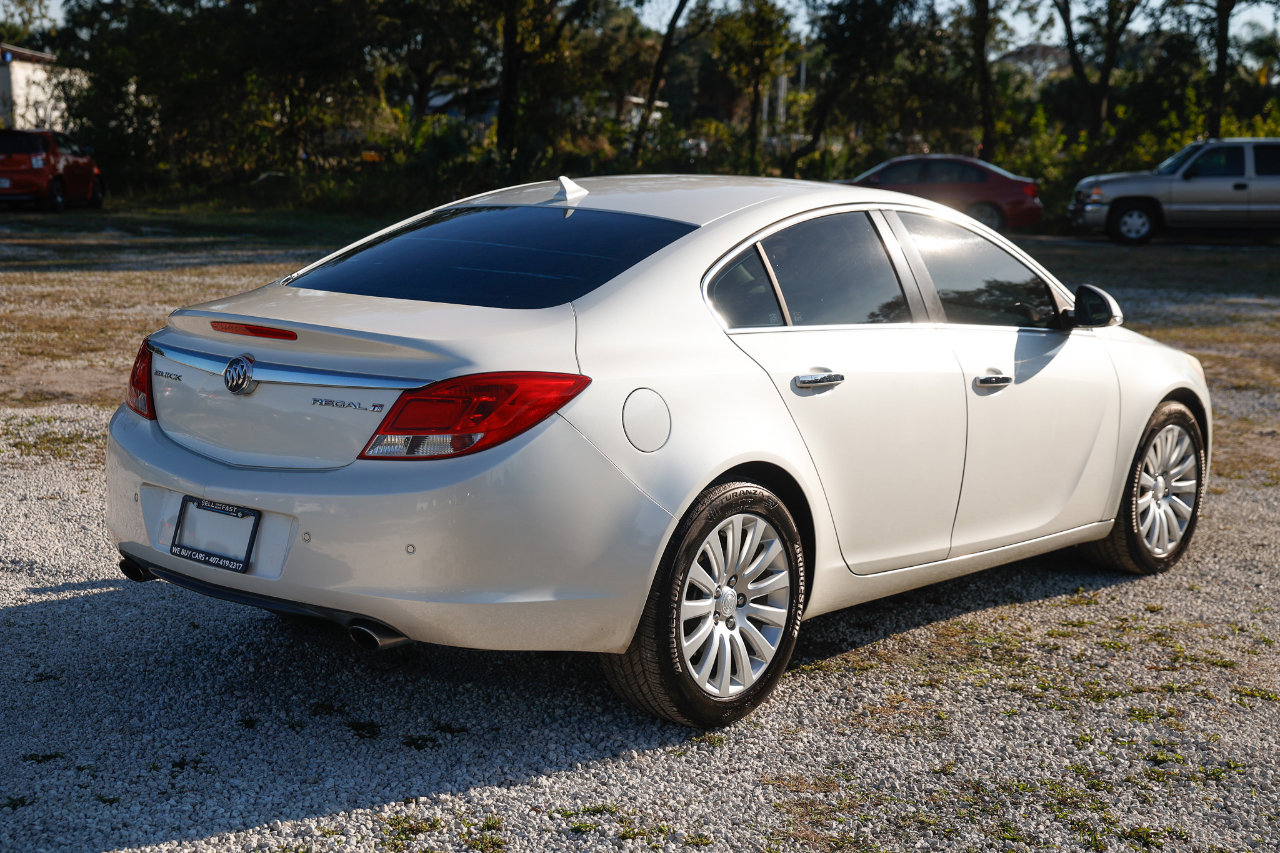 Used 2013 Buick Regal Premium image 11