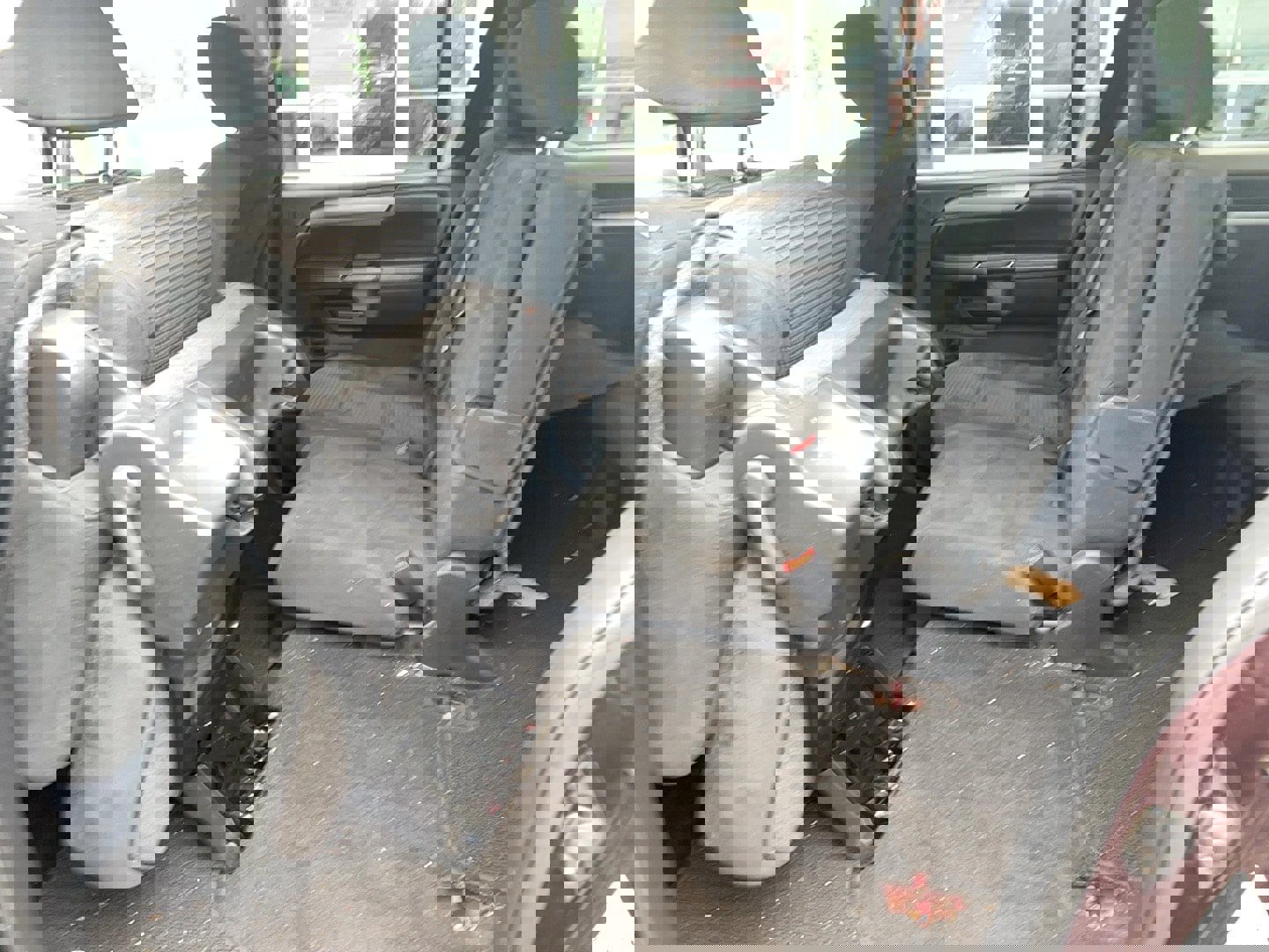 Used 2013 Nissan Armada SV image 22