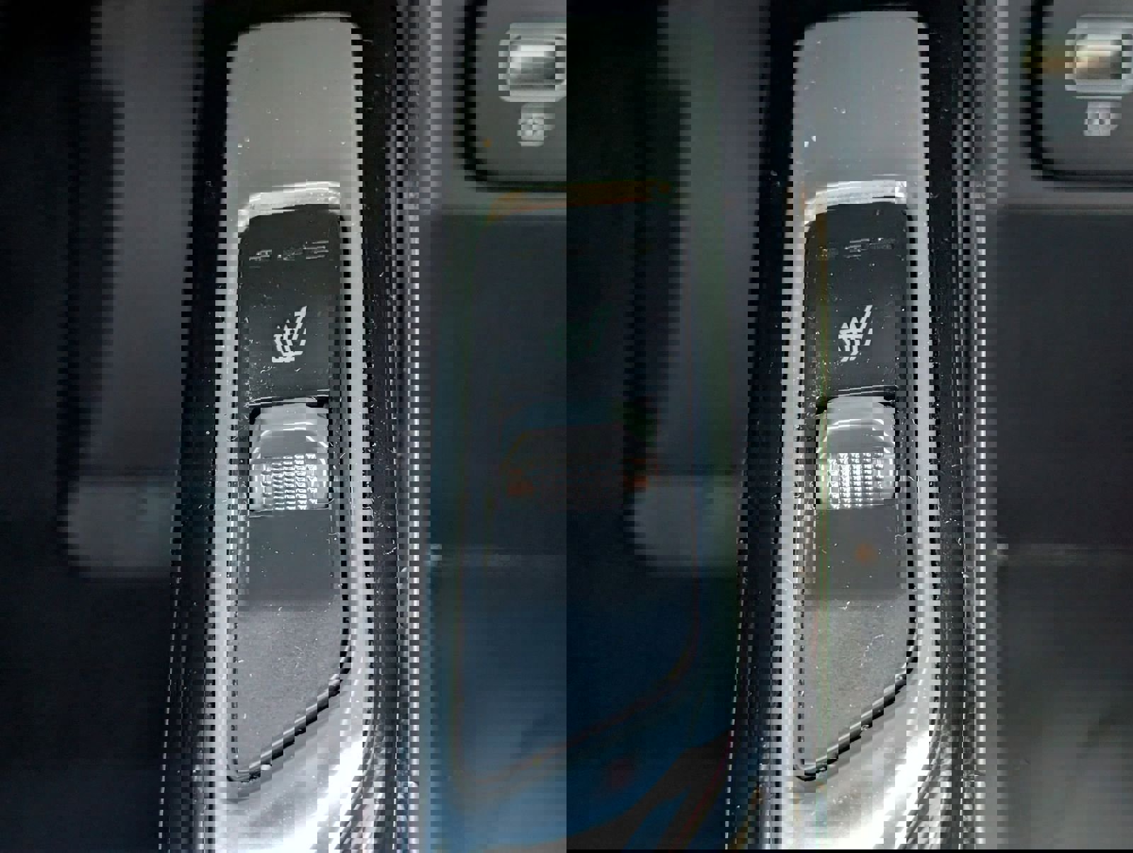 Used 2022 Kia Sorento SX image 21