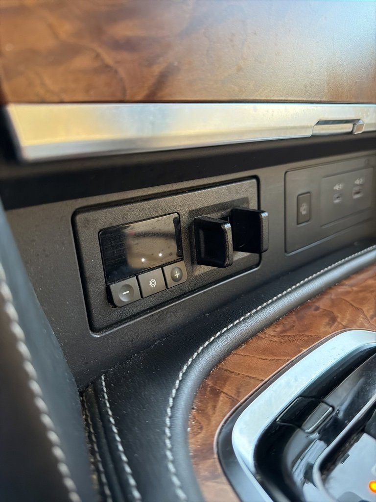 Used 2023 Nissan Armada SL image 22