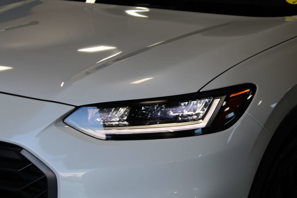 Certified 2024 Honda HR-V Sport image 2