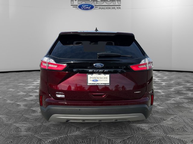 Used 2024 Ford Edge SEL w/ Convenience Package AWD/4WD image 4