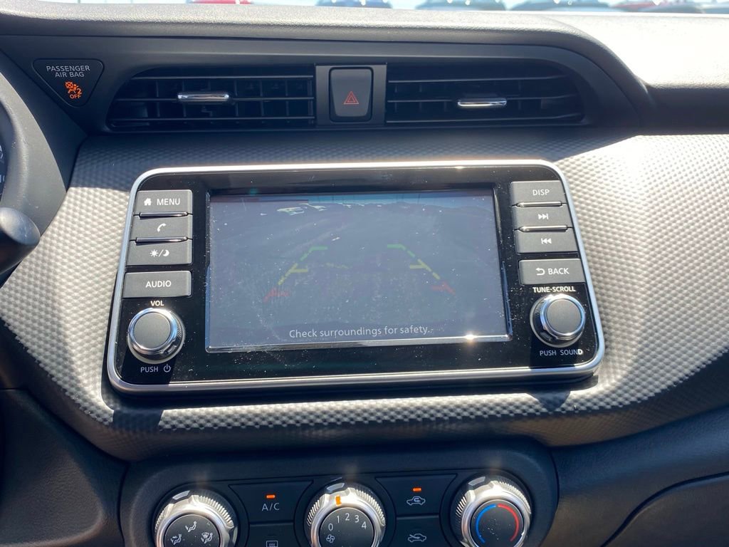 New 2025 Nissan Kicks Play S image 27