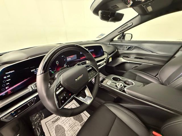 New 2026 Cadillac Lyriq V AWD/4WD image 10