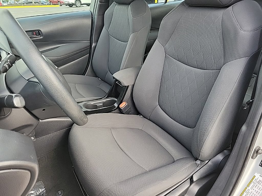 Used 2022 Toyota Corolla LE FWD image 11