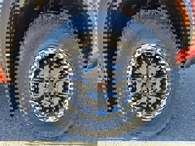 Certified 2025 Nissan Frontier PRO-4X w/ Pro Premium Package image 18