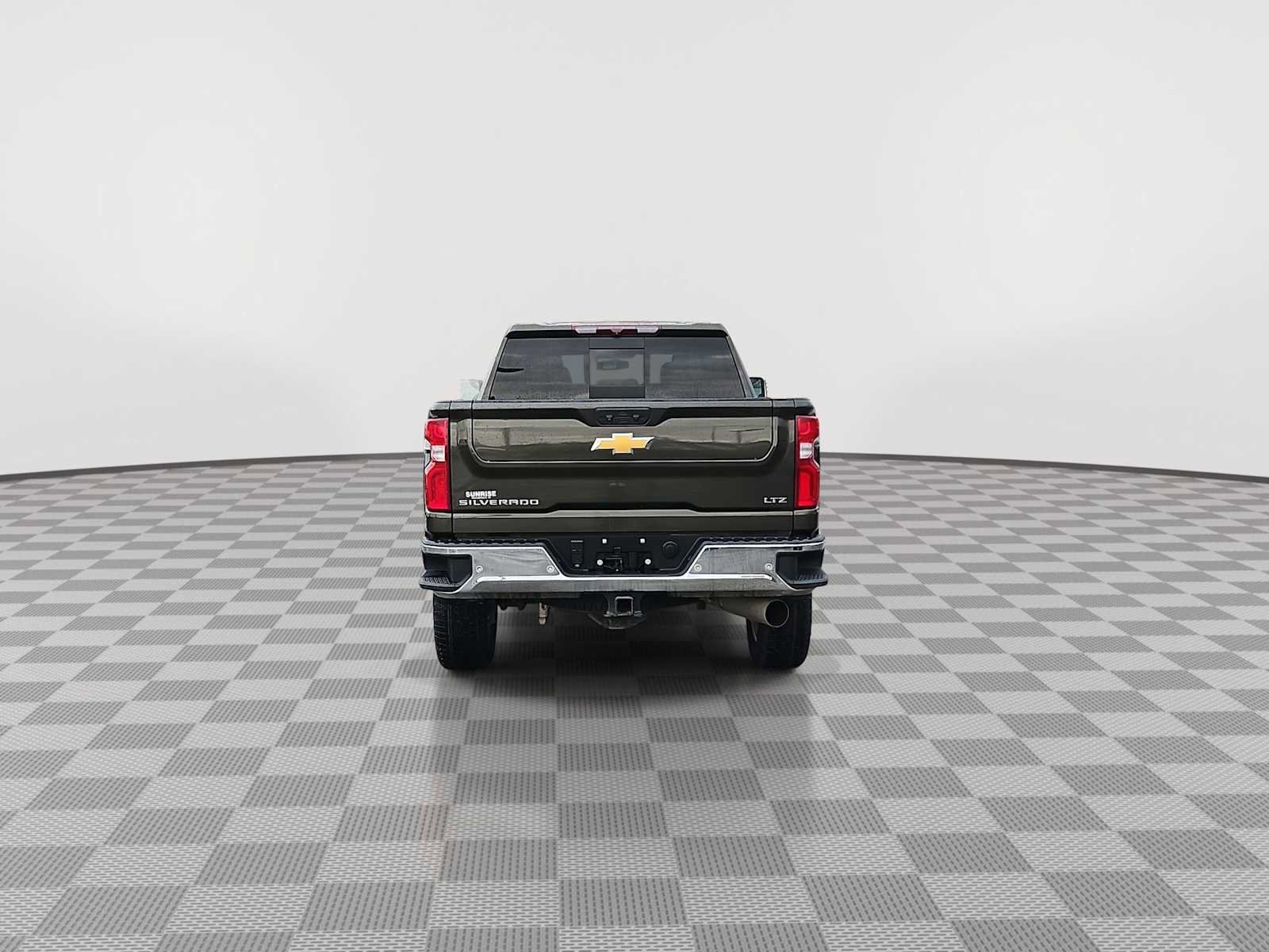 Used 2022 Chevrolet Silverado 2500 LTZ w/ LTZ Convenience Package image 7