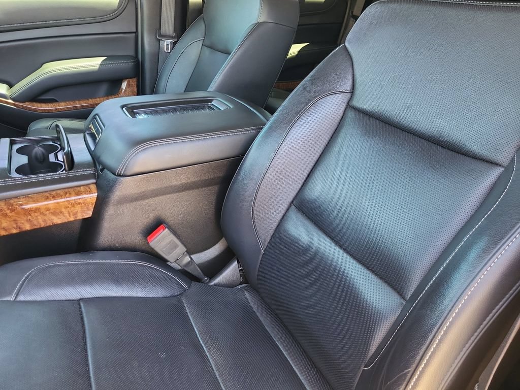 Used 2018 Chevrolet Tahoe Premier AWD/4WD image 10